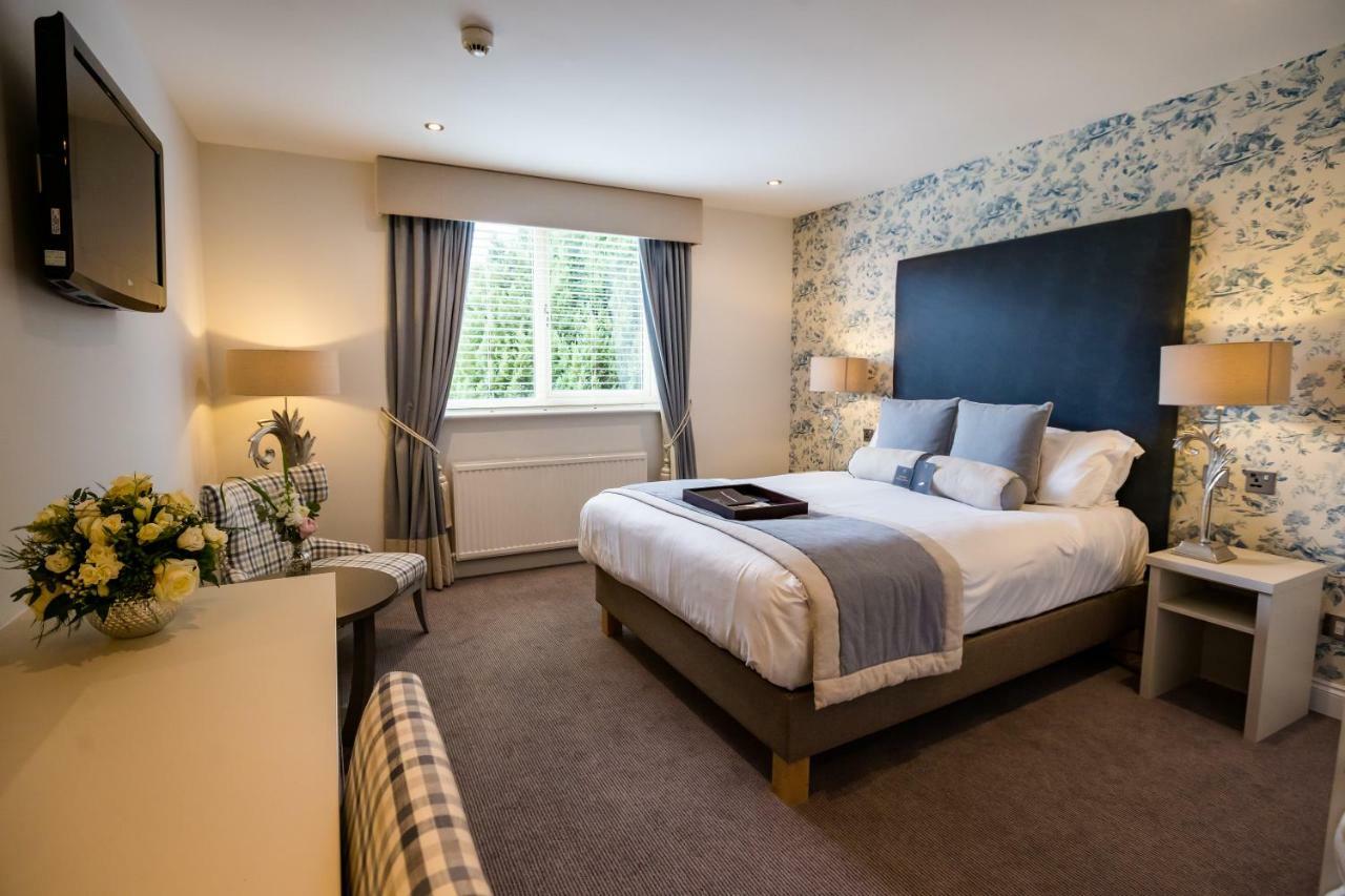 Worldhotels Distinctive Woughton House Hotel Milton Keynes Eksteriør billede
