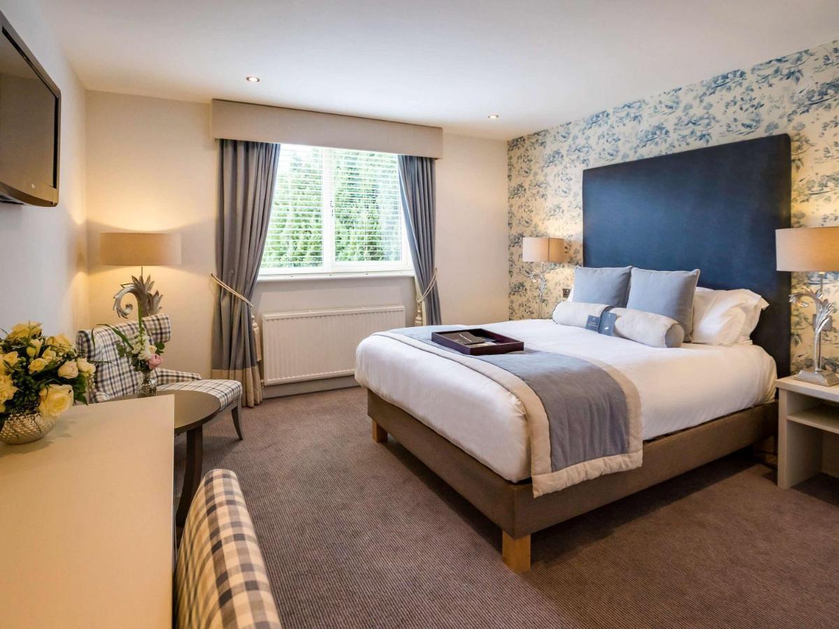 Worldhotels Distinctive Woughton House Hotel Milton Keynes Eksteriør billede