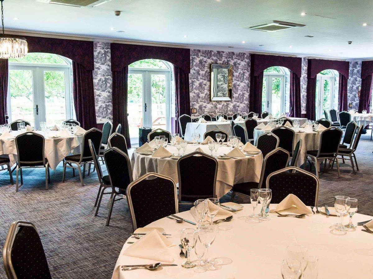 Worldhotels Distinctive Woughton House Hotel Milton Keynes Eksteriør billede